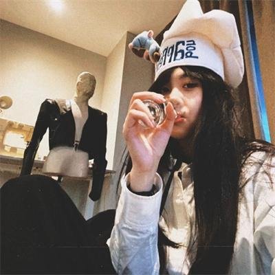 恐怖热线之大头怪婴